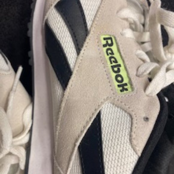Men's Reeboks - Picture 6 of 8
